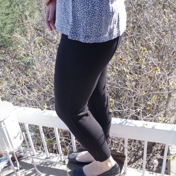 Black Calvin Klein Ladies Pants - Picture 2 of 5